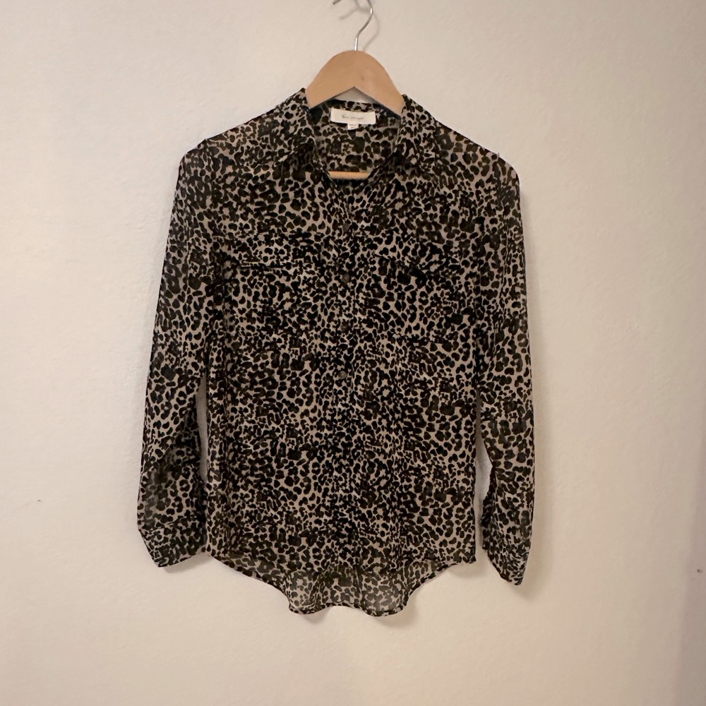 Two by Vince Camuto Leopard Print Blouse